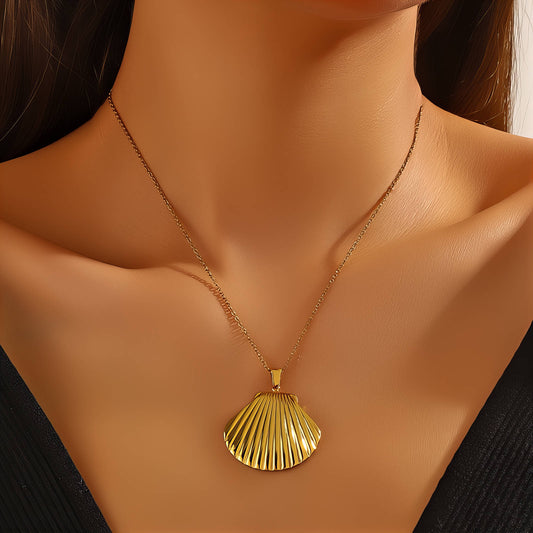 Seashell Necklace, 18K Gold Plated Steel